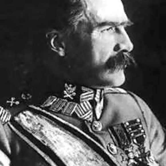 Meet your Posher, Tom - Picture 1 of 1